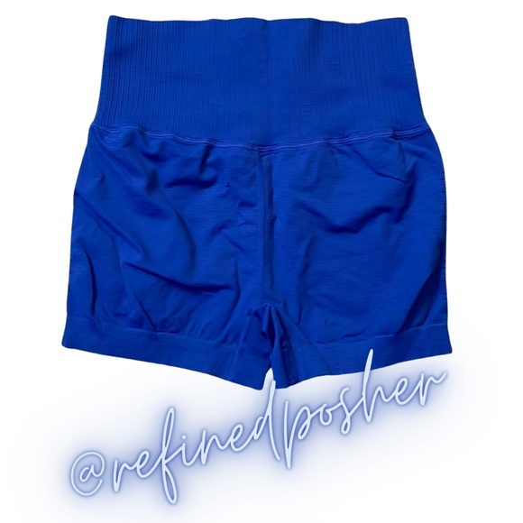 Free People Movement Good Karma Running Shorts size M/L NEW Blue Indigo w/ logo - Picture 3 of 5